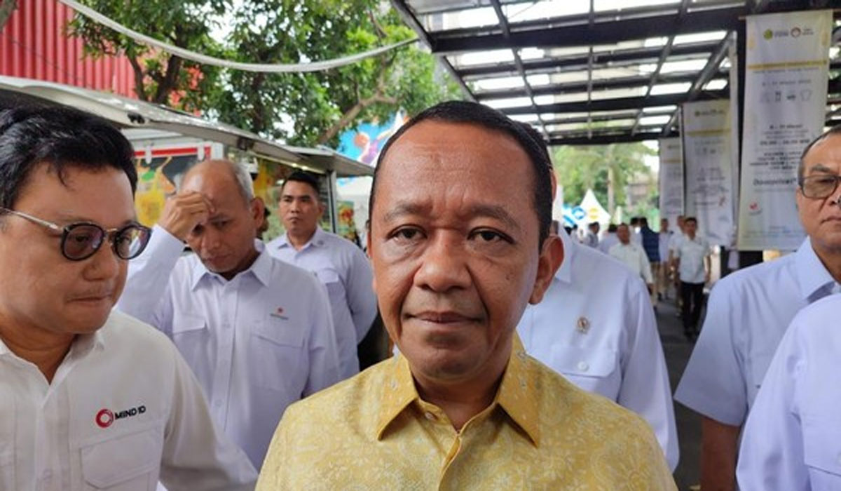 Negara Tetangga Pangkas Jam Kerja & WFH Demi Hemat BBM, Indonesia Siap Ikutan? Ini Faktanya!